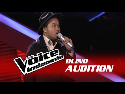 Bayu Mahendra "The Man Who Can’t Be Moved" | The Blind Audition | The Voice Indonesia 2016