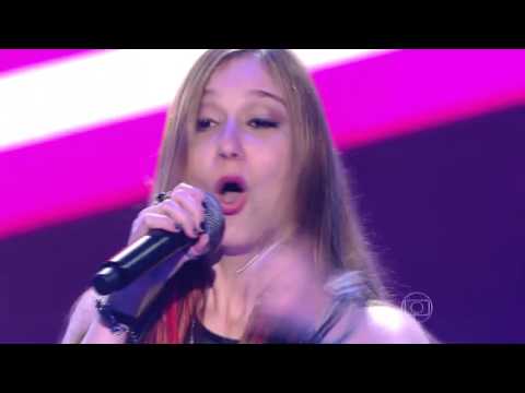 Bella Schneider canta 'One' na Audição do 'The Voice Brasil'