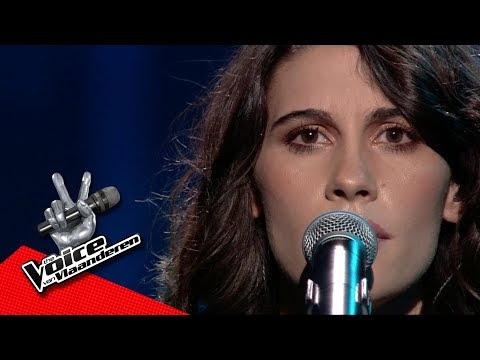 Jolyne gaat opnieuw voor Franse chanson | Liveshows | The Voice van Vlaanderen | VTM