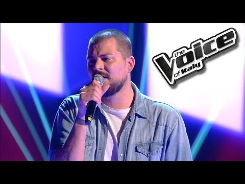 Claudio Cera - Wrecking Ball | The Voice of Italy 2016: Blind Audition