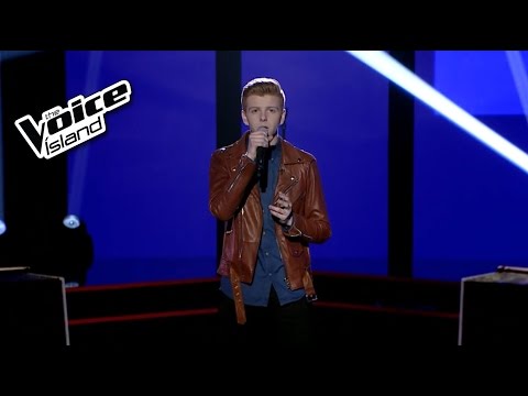 Aron Brink - Stiches | The Voice Iceland 2015 | Live Performance