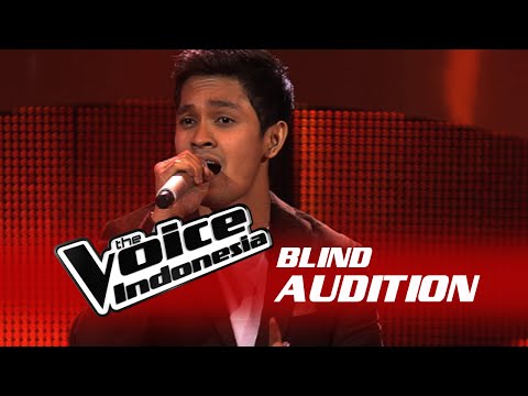 Arya Bima "Kaulah Segalanya" | The Blind Audition | The Voice Indonesia 2016