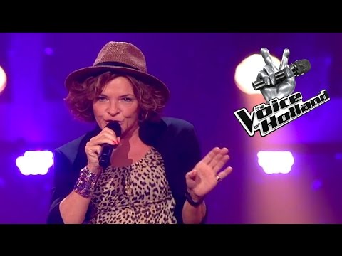 Mylène de la Haye - Nothing Ever Hurt Like You (The Blind Auditions | The voice of Holland 2015)