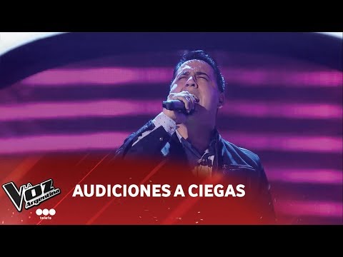E. Espinoza - "El deseo de oír tu voz" - C. Castro - Audiciones a ciegas - La Voz Argentina 2018