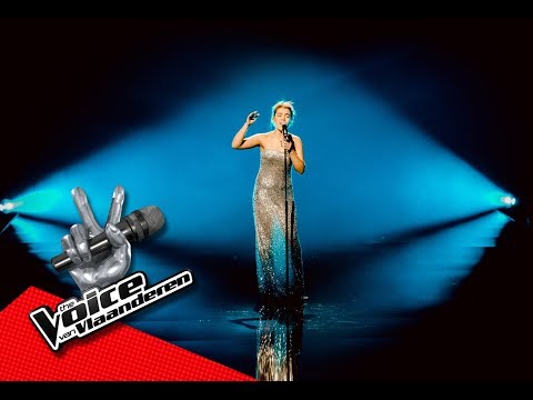 Jessica betovert met Eurovisiesongfestivalsong 2017 | Liveshows | The Voice van Vlaanderen | VTM