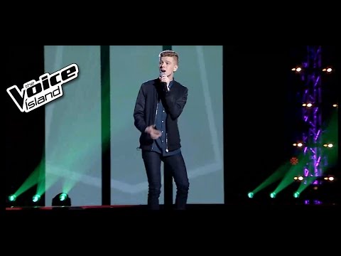 Aron Brink - Hotline Bling | The Voice Iceland 2015 | Semi-finals