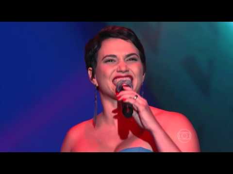 Liz Rosa canta 'Fera Ferida' no 'The Voice Brasil'