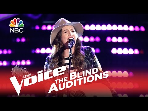 The Voice 2015 Blind Audition - Lyndsey Elm: "Lips Are Movin"