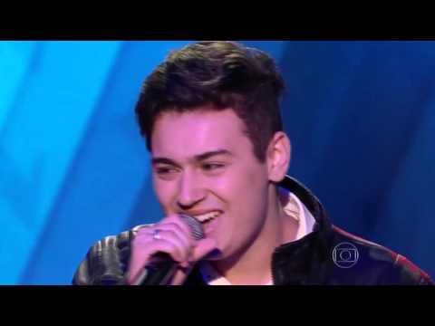 Guilherme Prado canta 'Nocaute' no 'The Voice Brasil'