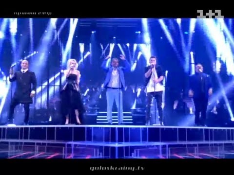 Олександр Пономарьов разом зі своєю командою заспівали 'We well rock you'