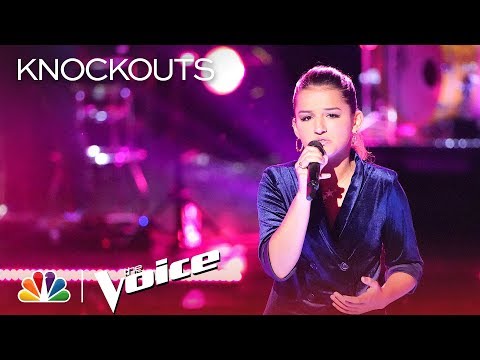 Kelly Clarkson's Wowed by Abby Cates' Confident Cover of "Because of You" - The Voice 2018 Knockouts