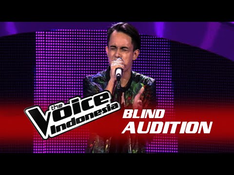 Husein Taufik "Holy Grail" | The Blind Audition | The Voice Indonesia 2016