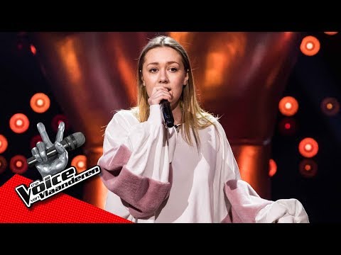 Pauline zingt 'Chasing Pavements' | Blind Audition | The Voice van Vlaanderen | VTM