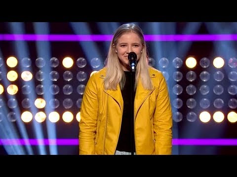 Andrea Santiago Stønjum - False Alarm (The Voice Norge 2017)