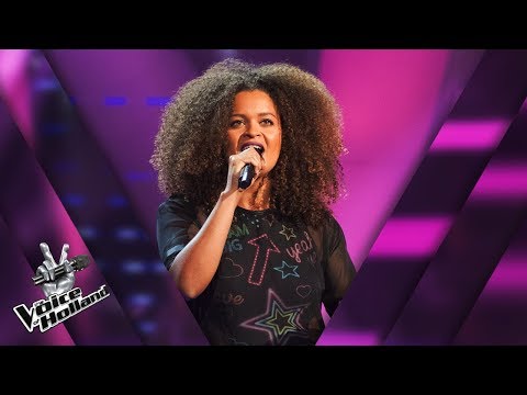 Oes – Despacito | The voice of Holland | The Blind Auditions | Seizoen 8