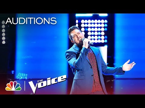 Steve Memmolo's Voice Soars with Classics IV's "Spooky" - The Voice 2018 Blind Auditions