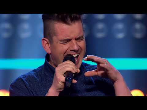 Trygve Nystøyl - Walking in Memphis (The Voice Norge 2017)