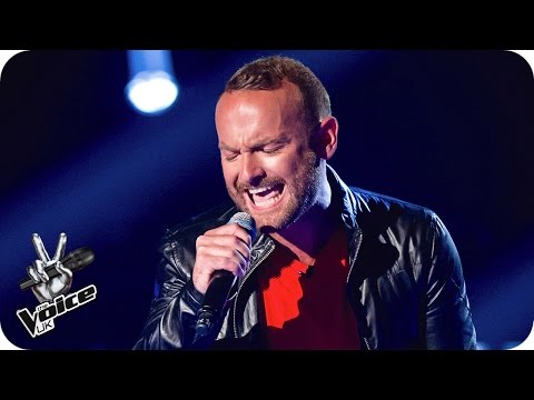 Kevin Simm performs 'Chandelier' - The Voice UK 2016: Blind Auditions 4