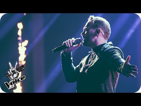 Kevin Simm performs 'Rolling In The Deep': The Live Semi Finals - The Voice UK 2016