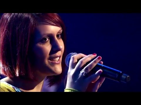 Stefanie Pia zingt 'Hoeveel Ik Van Je Hou' | Blind Audition | The Voice van Vlaanderen | VTM