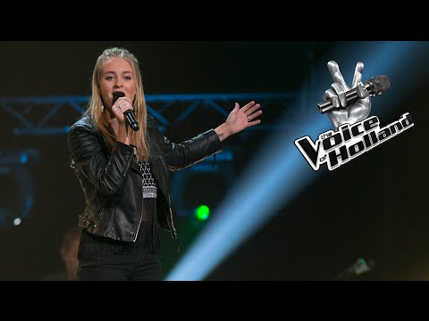 Eva van der Donk - Edge Of Glory (The Blind Auditions | The voice of Holland 2015)