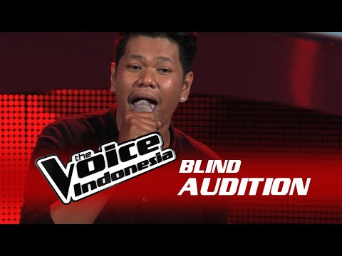 Daniel Pattinama "Happy" | The Blind Audition | The Voice Indonesia 2016
