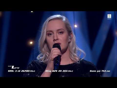 Agnes Stock - Home for Christmas (The Voice Norge 2017)