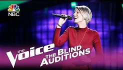 The Voice 2017 Blind Audition - Emily Luther: 