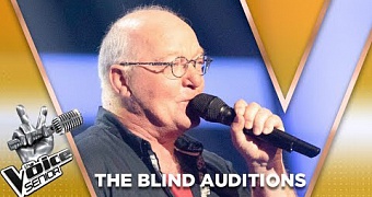 Frits Tilburgs – In The Silence | The Voice Senior 2019 | The Blind Auditions